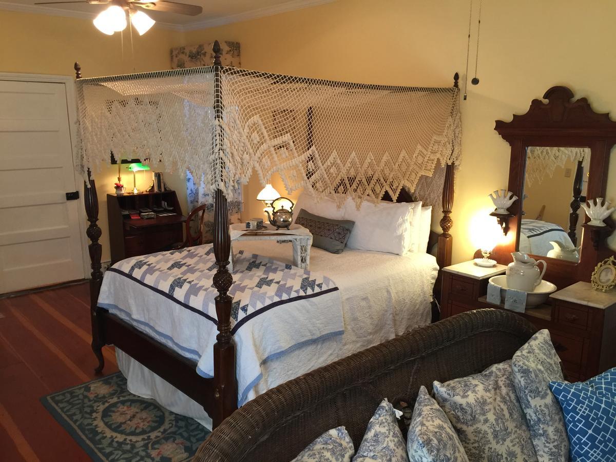 Magnolia Cottage Bed And Breakfast นัตเชซ ภายนอก รูปภาพ